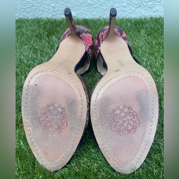 Vince Camuto | Sessen | Retro Python Heels | Size 8 - Picture 5 of 10